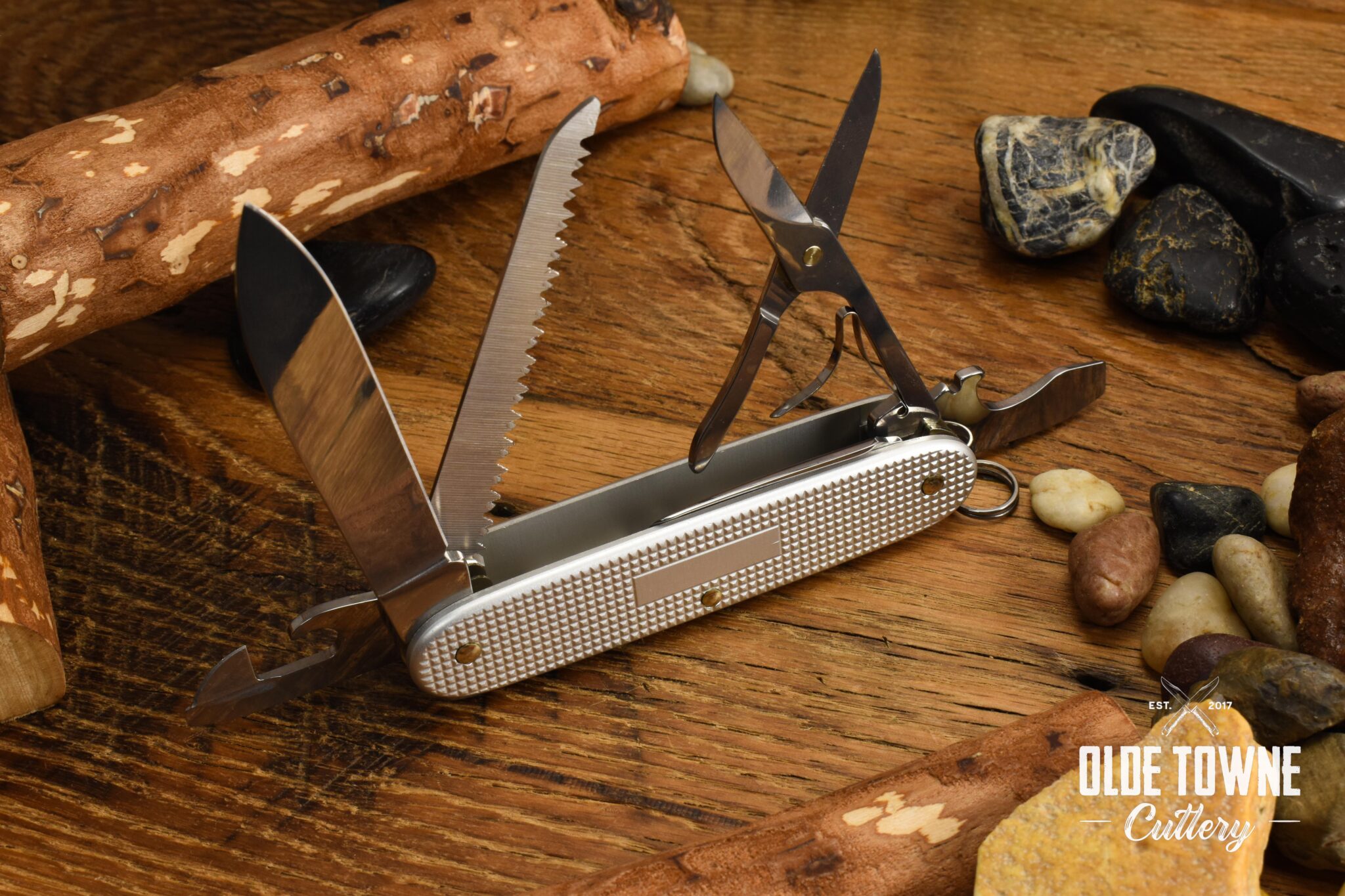 Victorinox VN0827126 Farmer X Alox Knives for Sale
