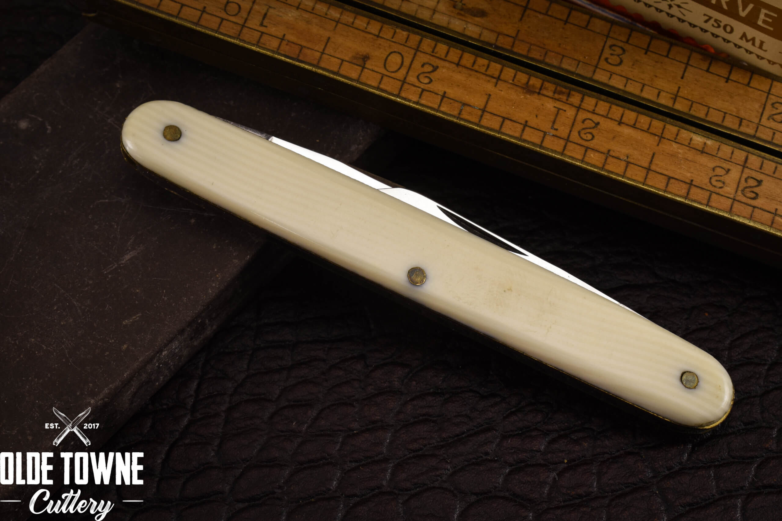 Vintage Case Office Knife Delrin 7K