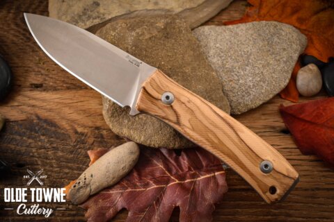 Lion Steel M4 UL Fixed Blade Olivewood