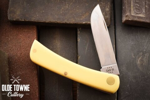 W.R. Case & Sons CA80032 Sod Buster Jr Yellow