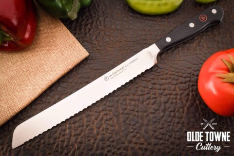 Wusthof Classic 8" Serrated Bread Knife Wusthof Classic 8" Serrated Bread Knife