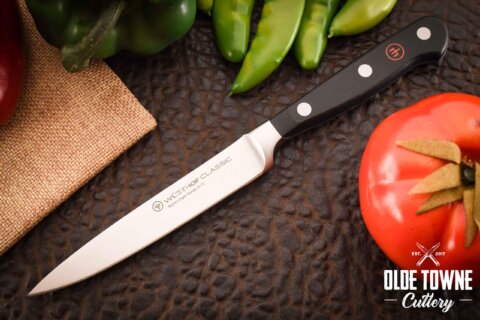 Wusthof Classic 4 1/2" Utility Knife Wusthof Classic 4 1/2" Utility Knife
