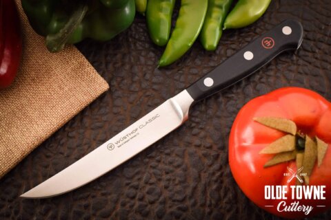 Wusthof Classic 4 1/2" Steak Knife Wusthof Classic 4 1/2" Steak Knife