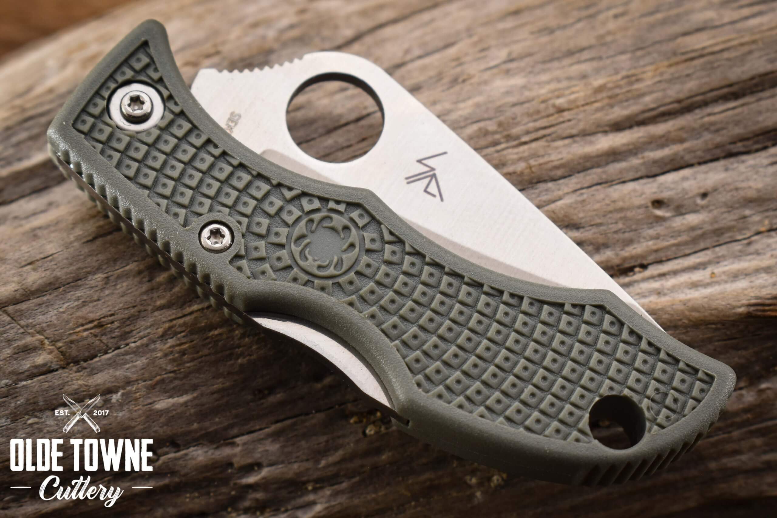 Spyderco LFGP3 Ladybug 3 Green Lockback* Spyderco LFGP3 Ladybug 3 Green Lockback*