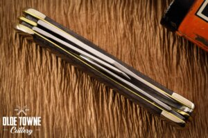 W.R. Case and Sons 14001 Stockman Curly Oak W.R. Case and Sons 14001 Stockman Curly Oak