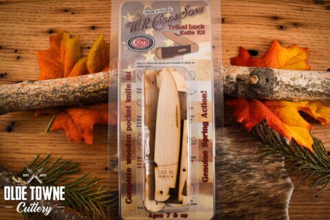 W.R. Case and Sons Wooden Knife Kit Tribal Lock