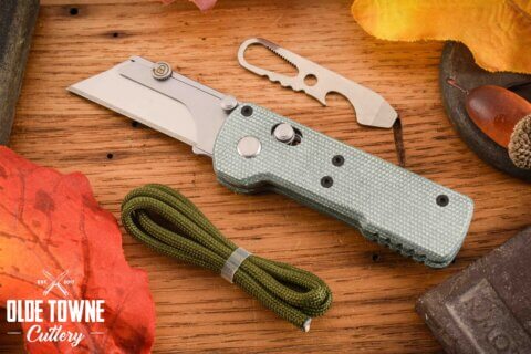 Oknife OKNU1GM Otacle U1 Rail Green Micarta Oknife OKNU1GM Otacle U1 Rail Green Micarta