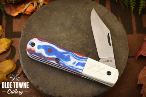 W.R. Case 53164 Crossroads Barlow Red/White/Blue